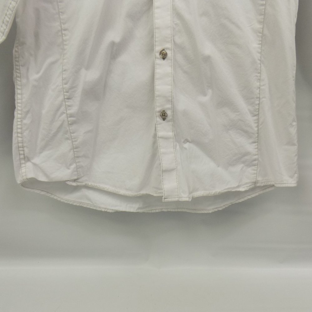 Roar Men's Embroidered Crest Design Button Front Collared Shirt Size Small - Picture 3 of 11